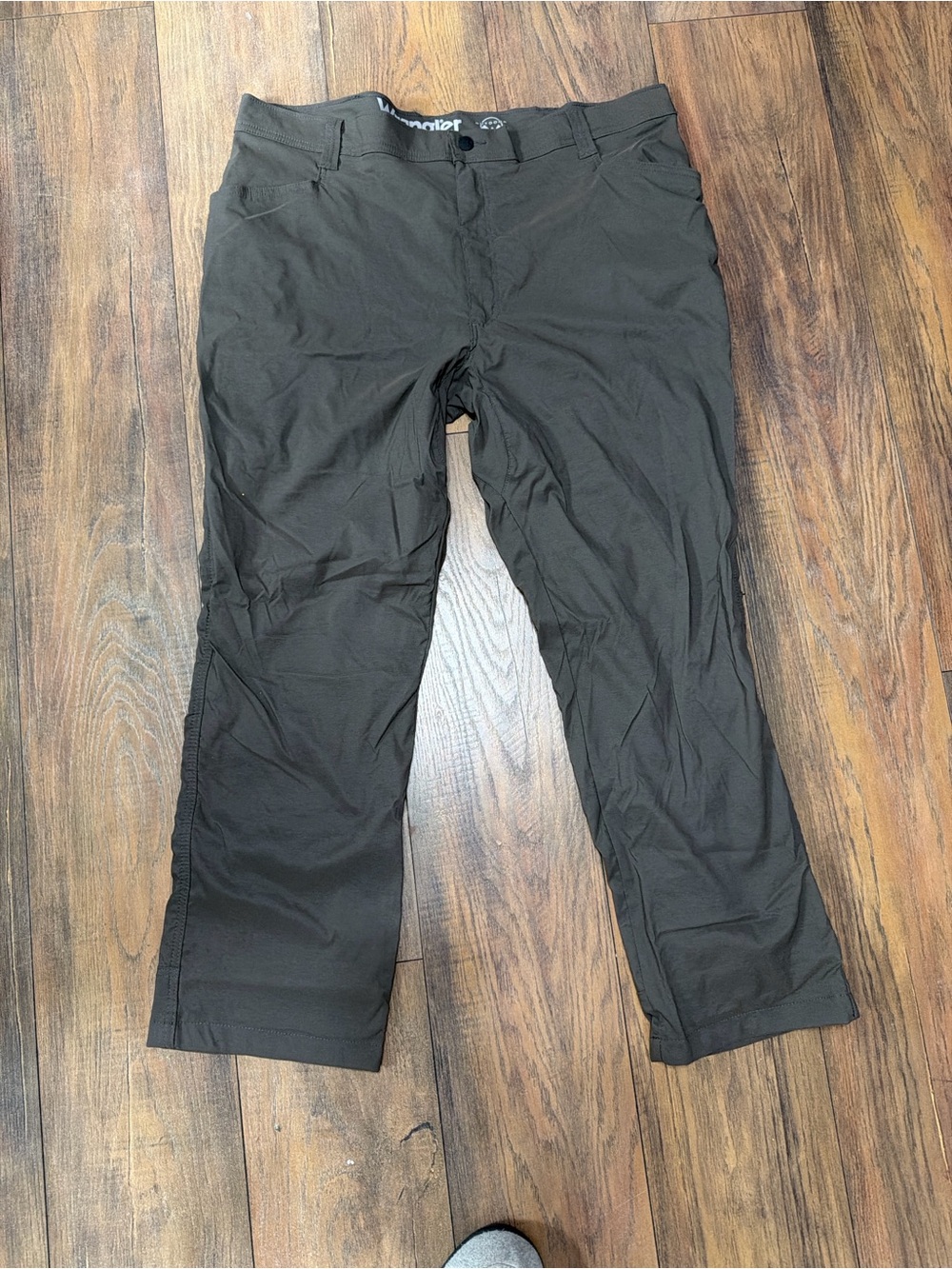 Wrangler Olive Green Men's Ski & Snowboard pants